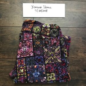 Lularoe TC mosaic tiles leggings